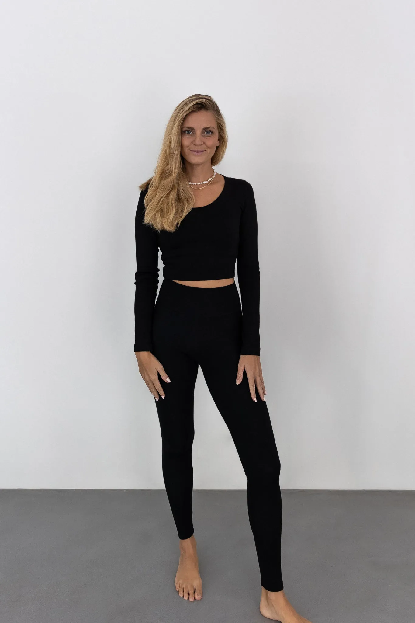 Pura Clothing Longsleeve Black